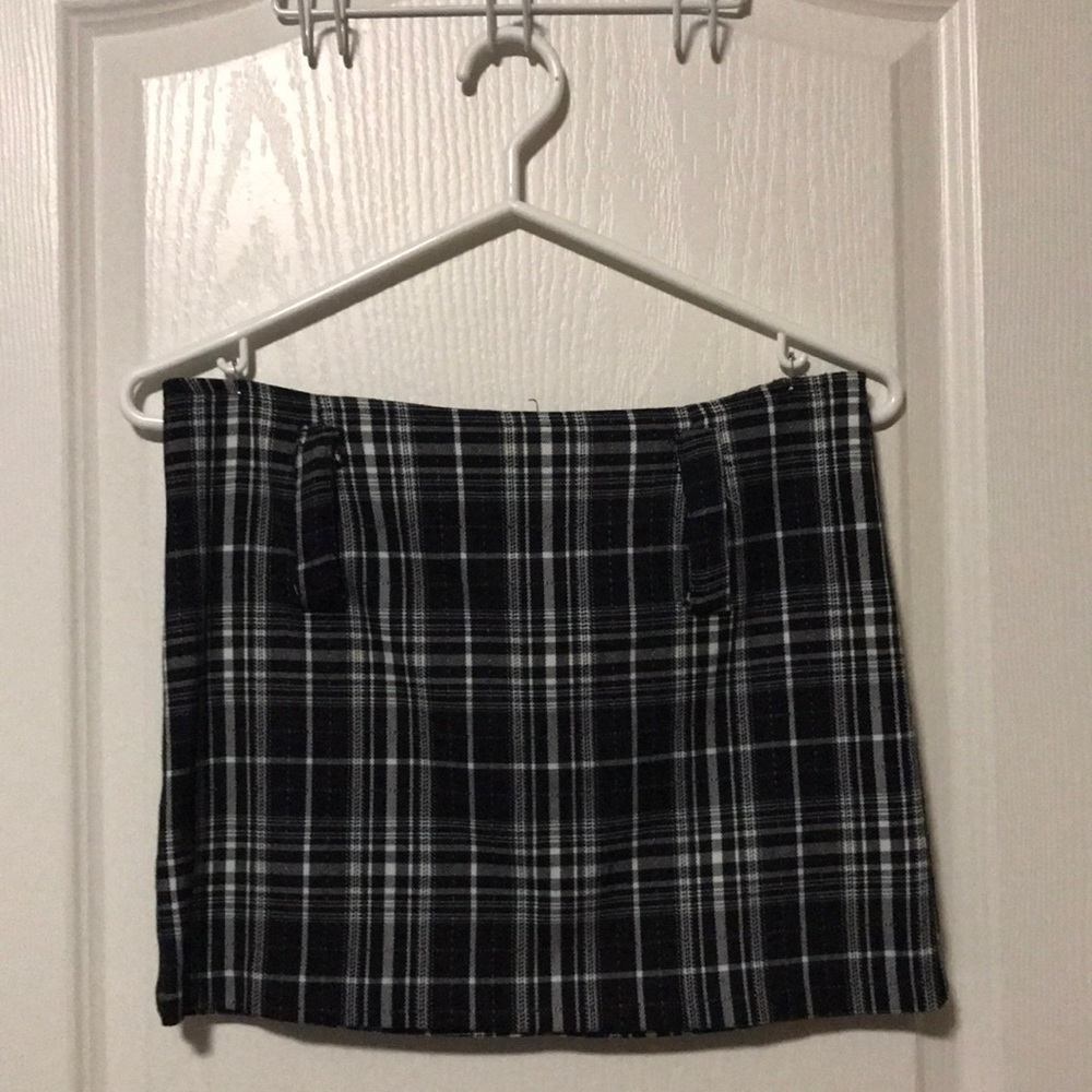 Low Rise Plaid Mini Skirt (with belt loops)